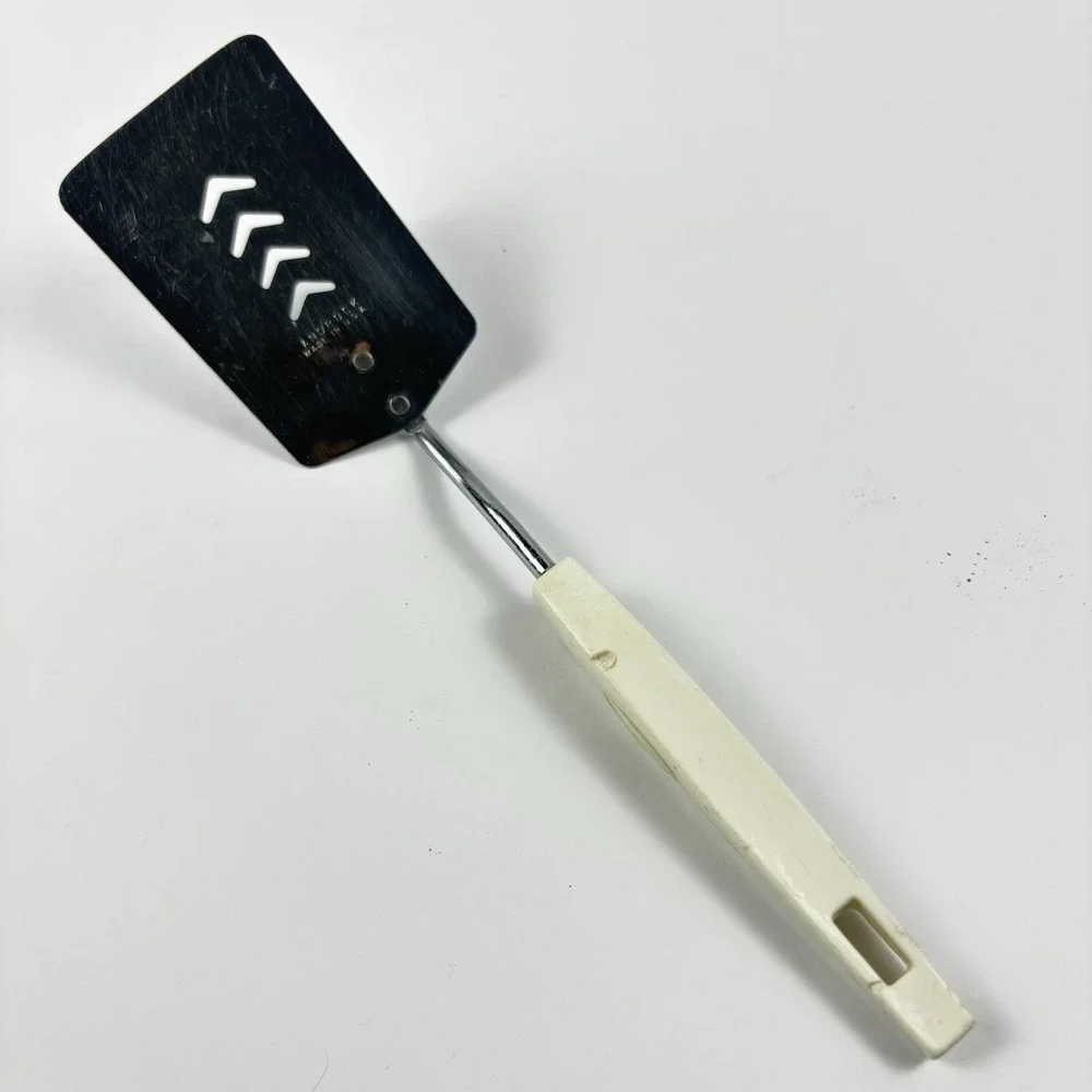 Androck Chrome Plated Slotted‎ Spatula Turner Flipper Off White Handle USA 10